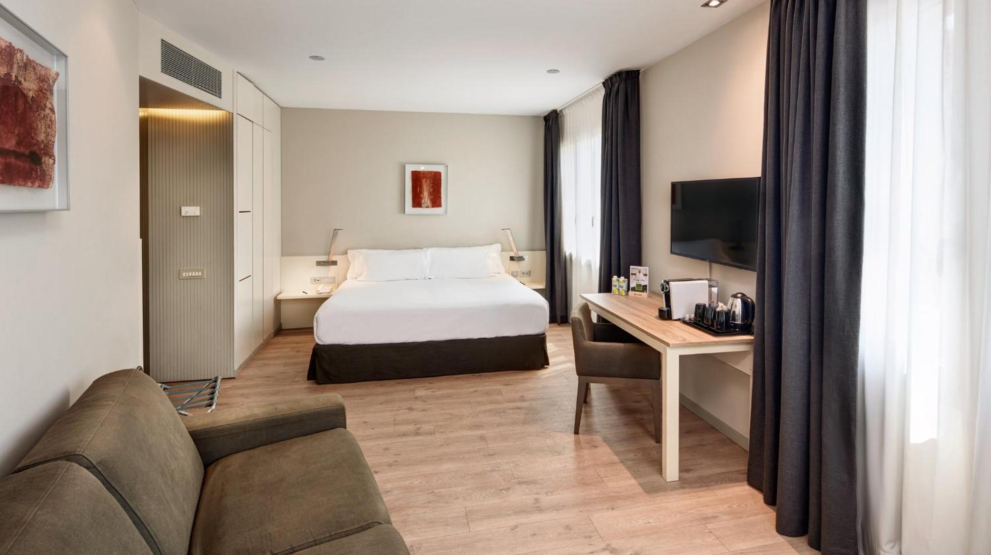 Hotell Sercotel Amister Art
