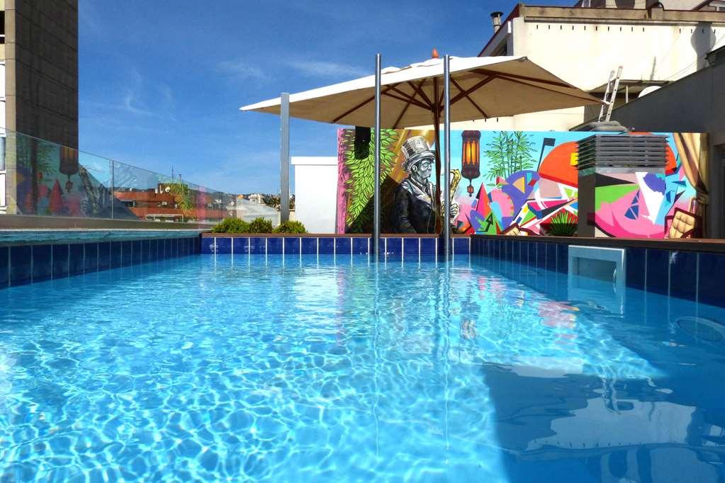 Sercotel Amister Art Hotel 4*